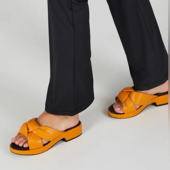 INTENTIONALLY BLANK Shoes - Intentionally Blank Romi Sandal Slip On Knotted Twist Strap Comfort Orange 9